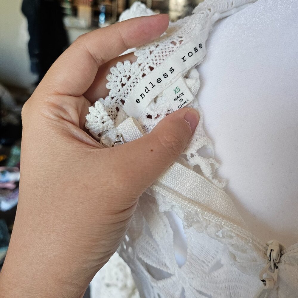 Endless White Rose Illusion Lace Sheath Dress - Picture 6 of 6